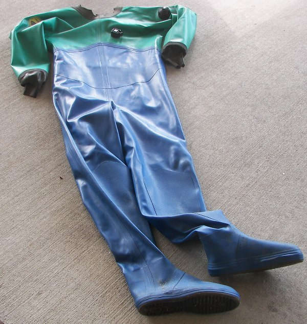 Vintage VIKING Rubber Scuba Drysuit + Bonus DacorAlpha Swim Fins Size